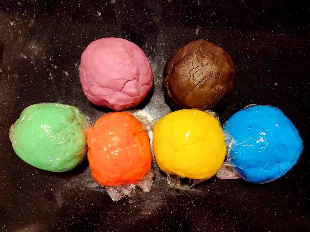 自製安全無毒黏土